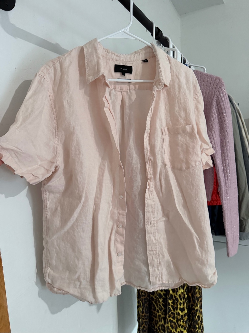Vince Pale Pink Short-Sleeve Linen Button-Down Shirt
